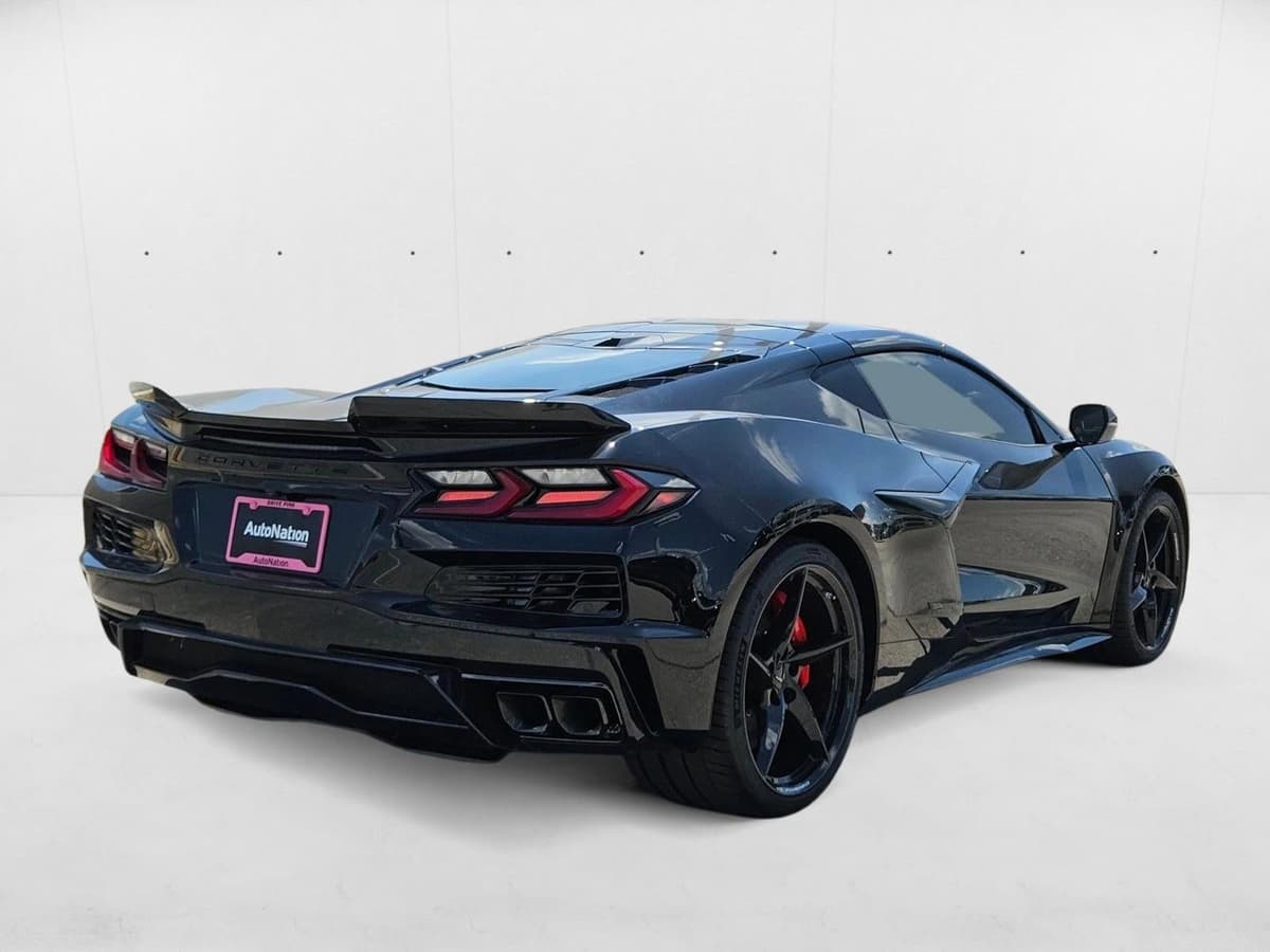 2025 Chevrolet Corvette E-Ray - Image 5