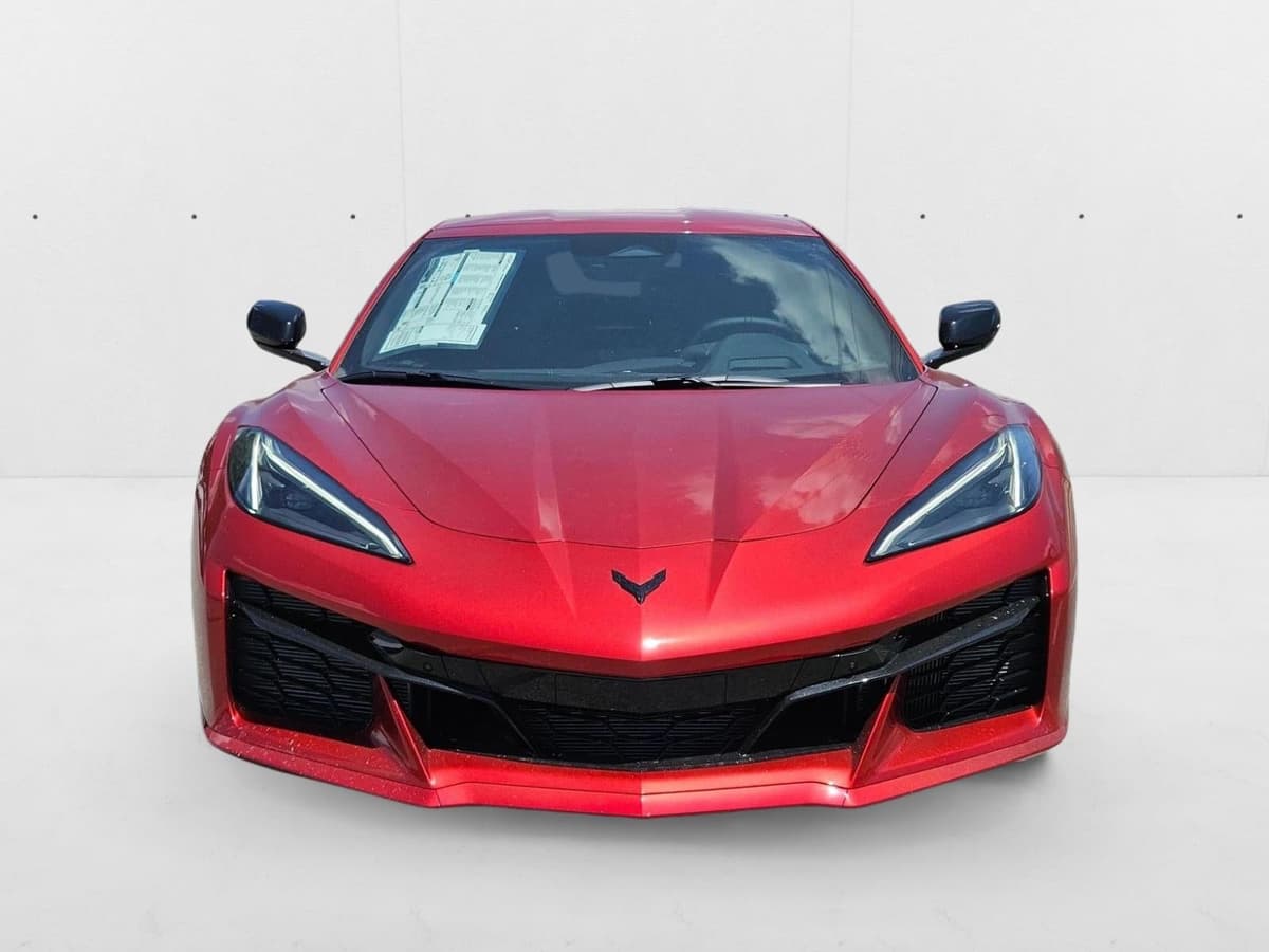 2025 Chevrolet Corvette E-Ray - Image 2