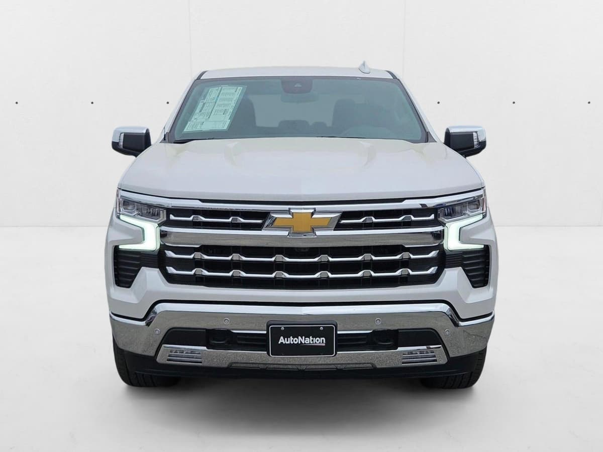 2025 Chevrolet Silverado 1500 - Image 2