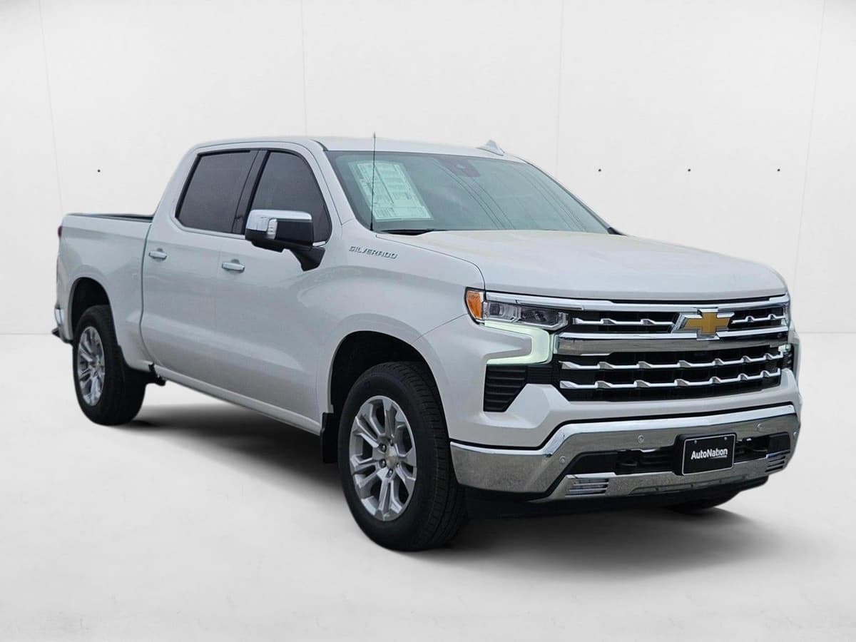 2025 Chevrolet Silverado 1500 - Image 3
