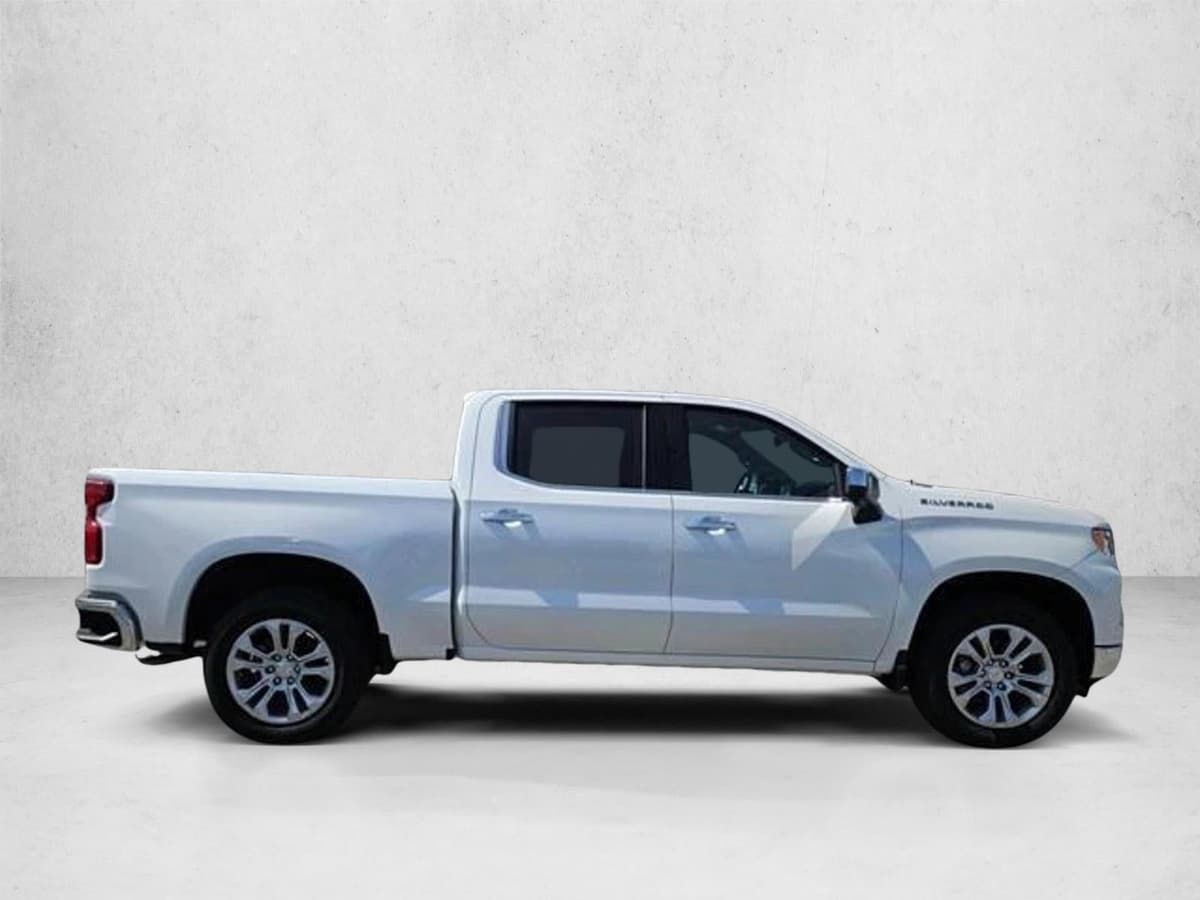 2025 Chevrolet Silverado 1500 - Image 4