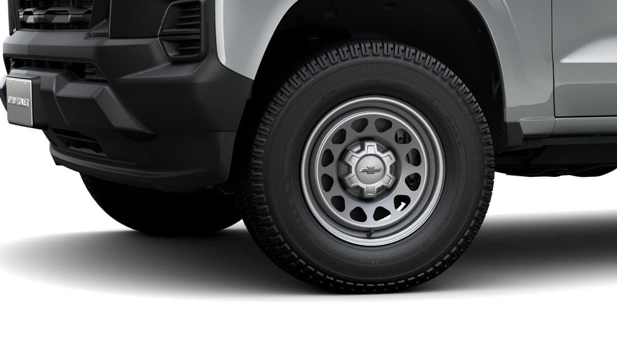 2026 Chevrolet Colorado - Image 15