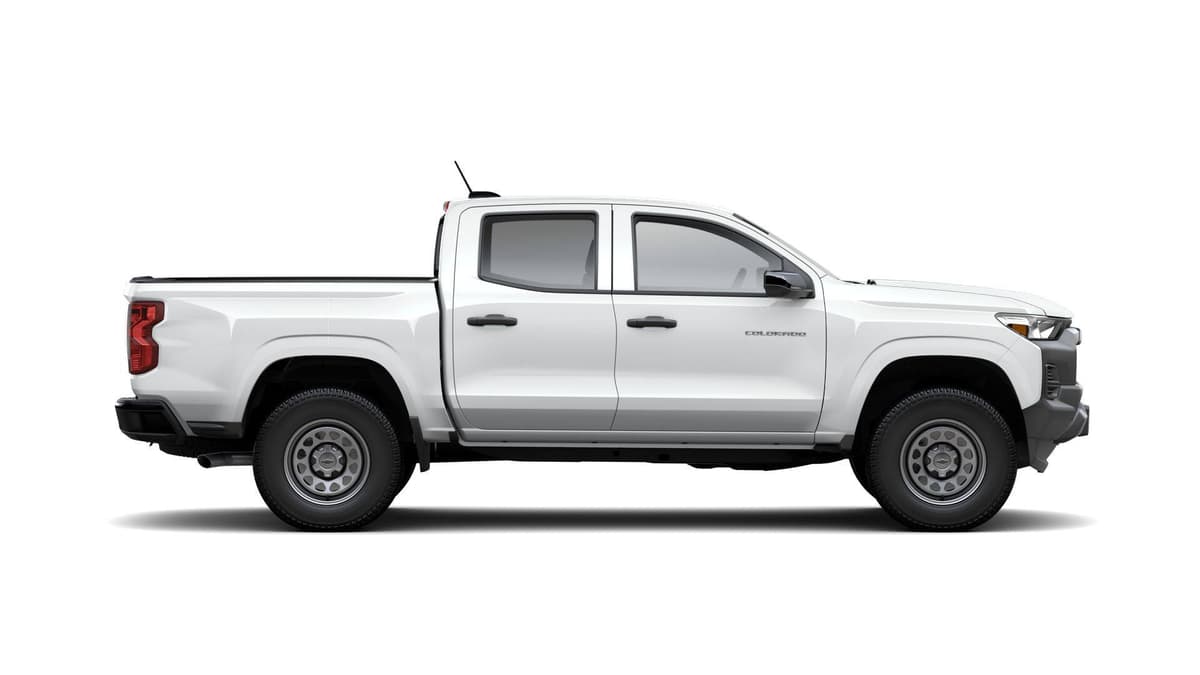 2026 Chevrolet Colorado - Image 16