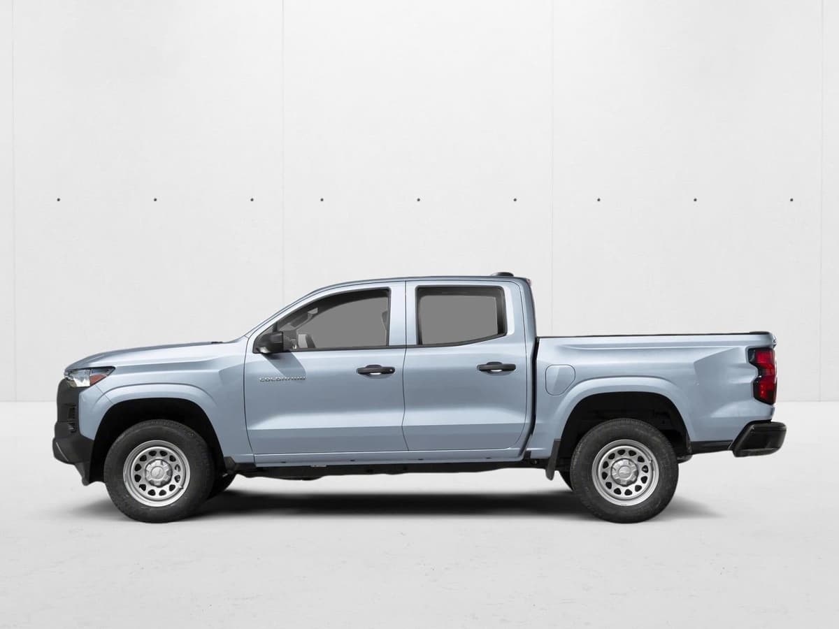 2026 Chevrolet Colorado - Image 3
