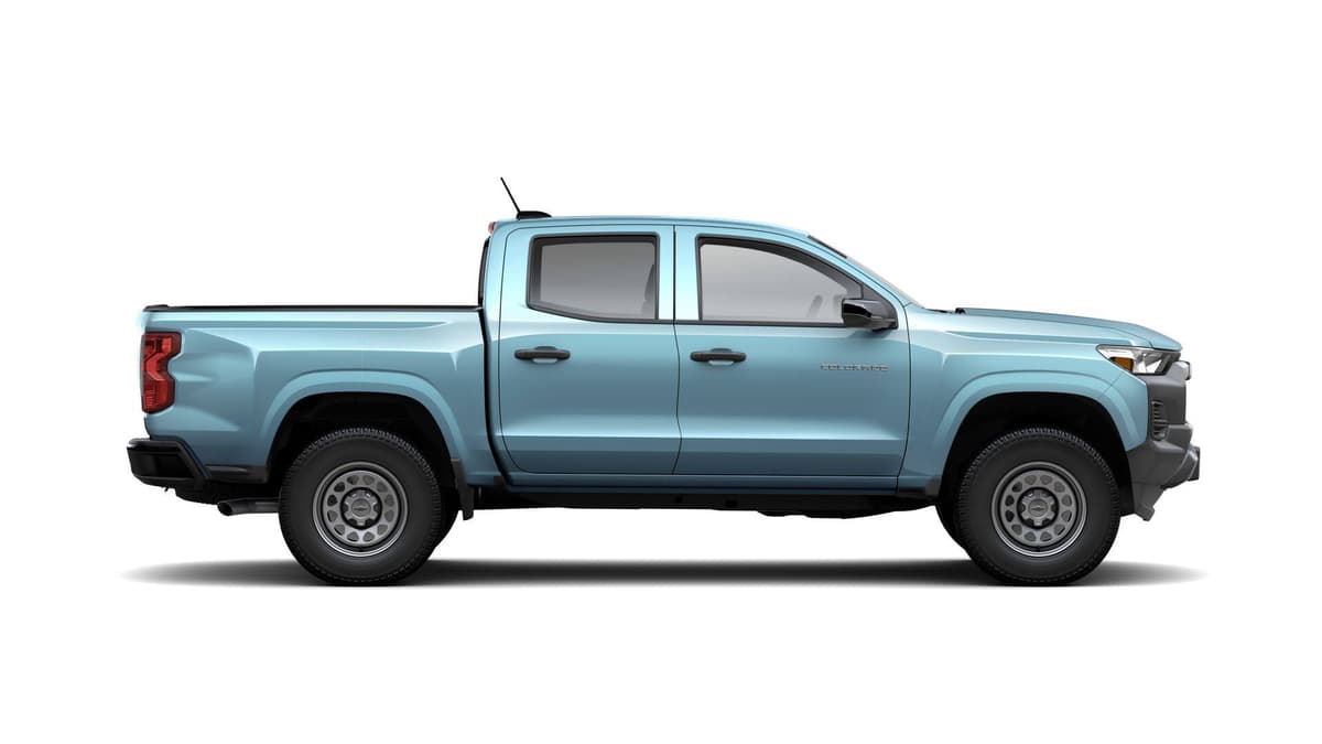 2026 Chevrolet Colorado - Image 16