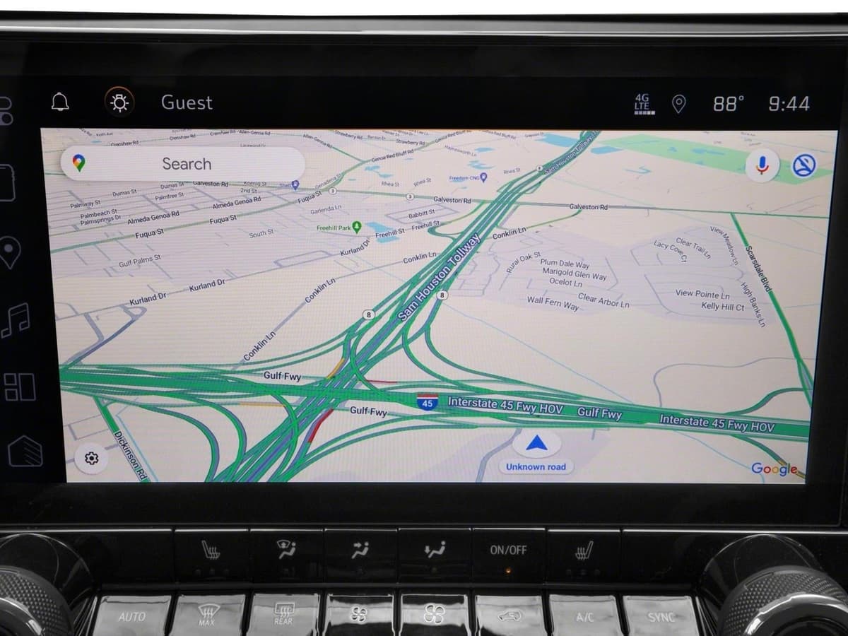 2026 Chevrolet Colorado - Image 12