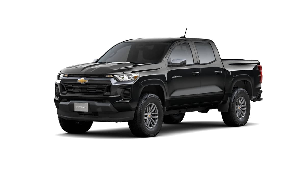 2026 Chevrolet Colorado - Image 13