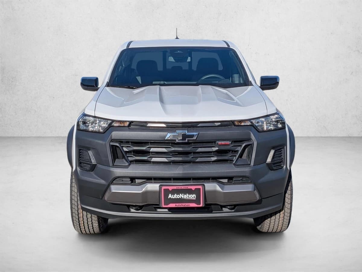 2026 Chevrolet Colorado - Image 2