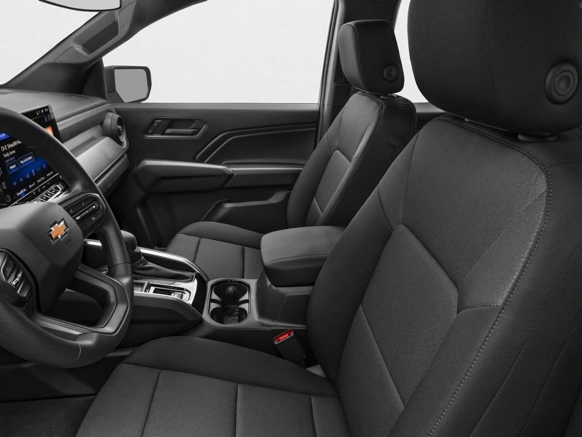 2026 Chevrolet Colorado - Image 6