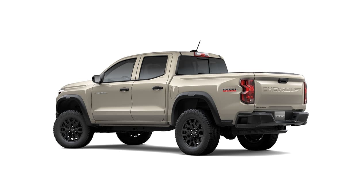 2026 Chevrolet Colorado - Image 13