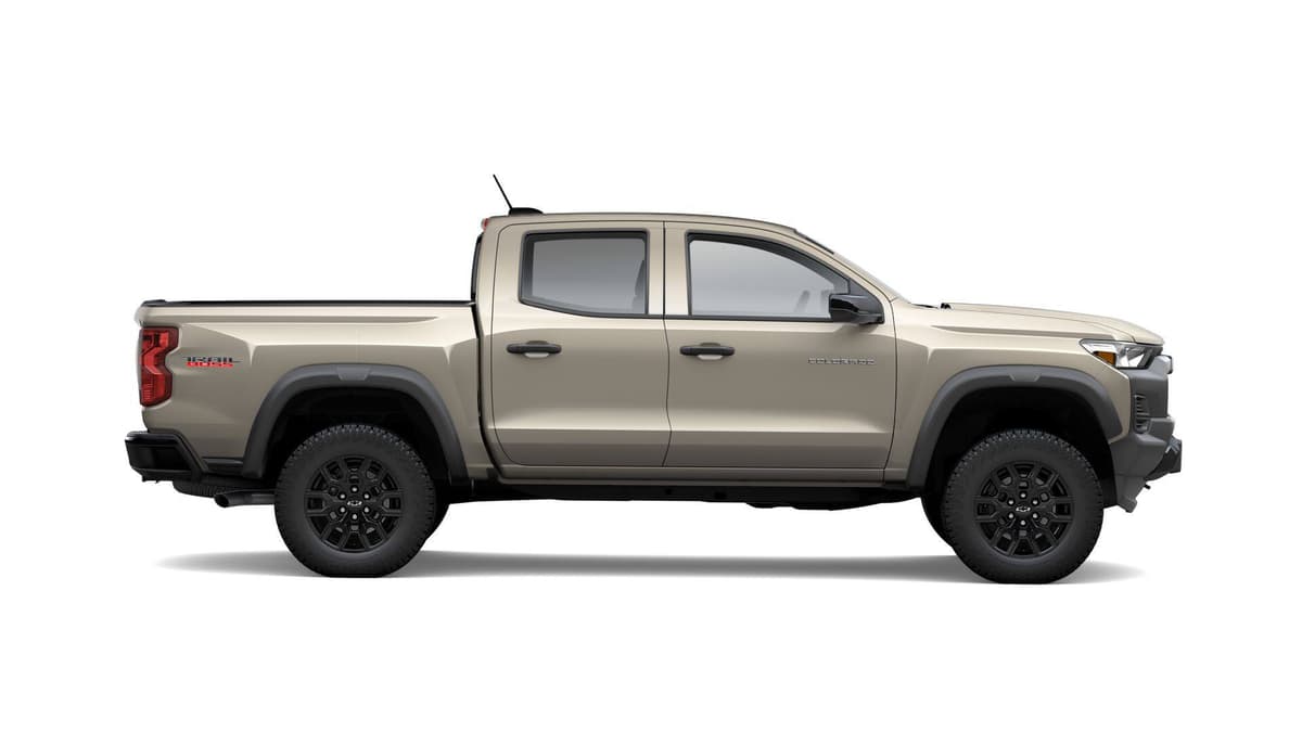 2026 Chevrolet Colorado - Image 15