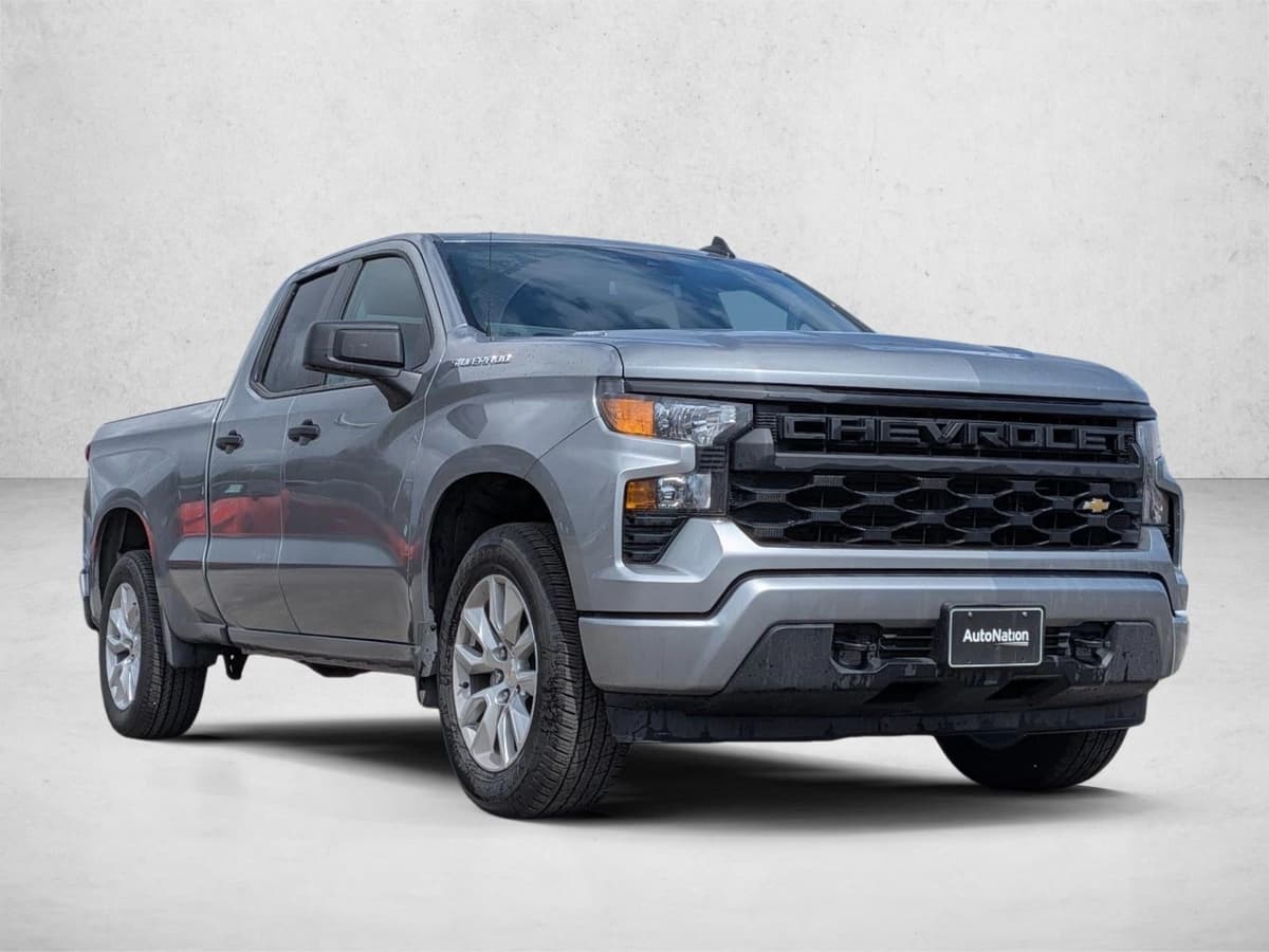 2026 Chevrolet Silverado 1500 - Image 3