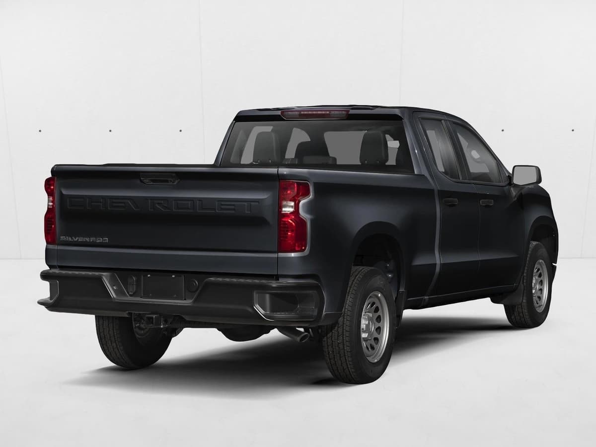 2026 Chevrolet Silverado 1500 - Image 2
