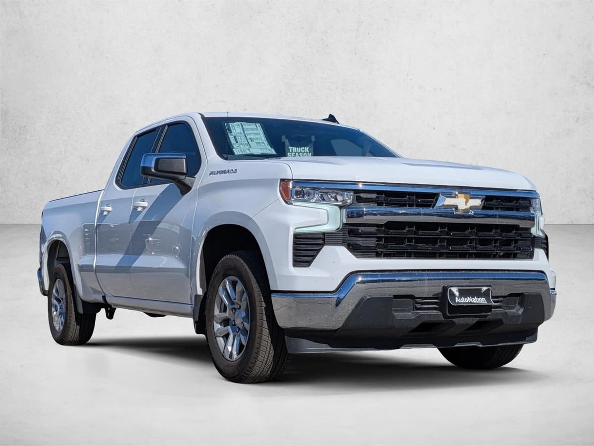 2025 Chevrolet Silverado 1500 - Image 3