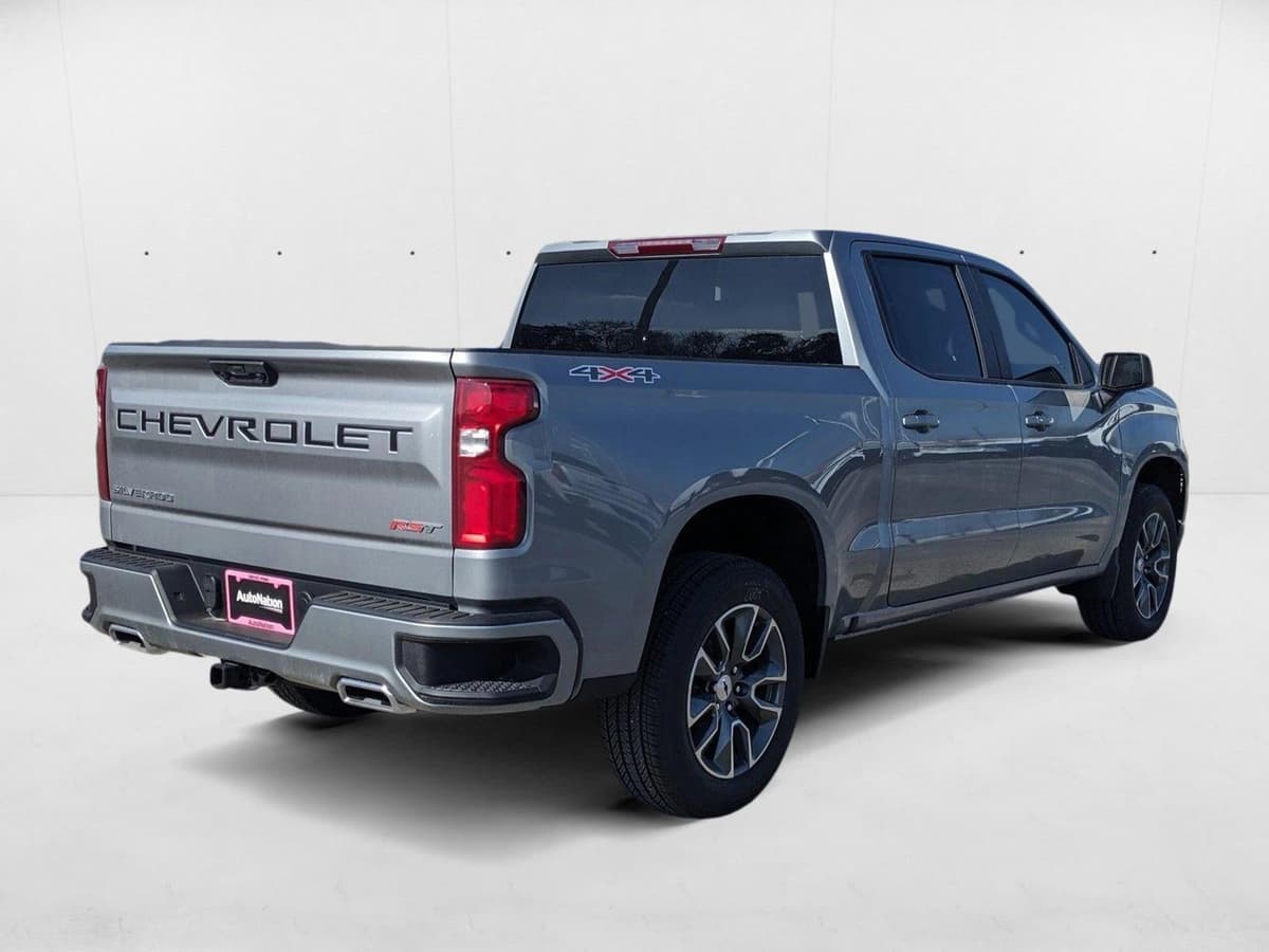 2025 Chevrolet Silverado 1500 - Image 5
