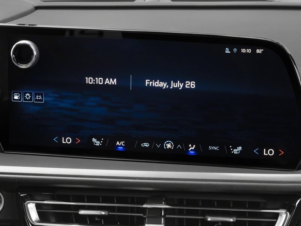 2026 Chevrolet Traverse - Image 7