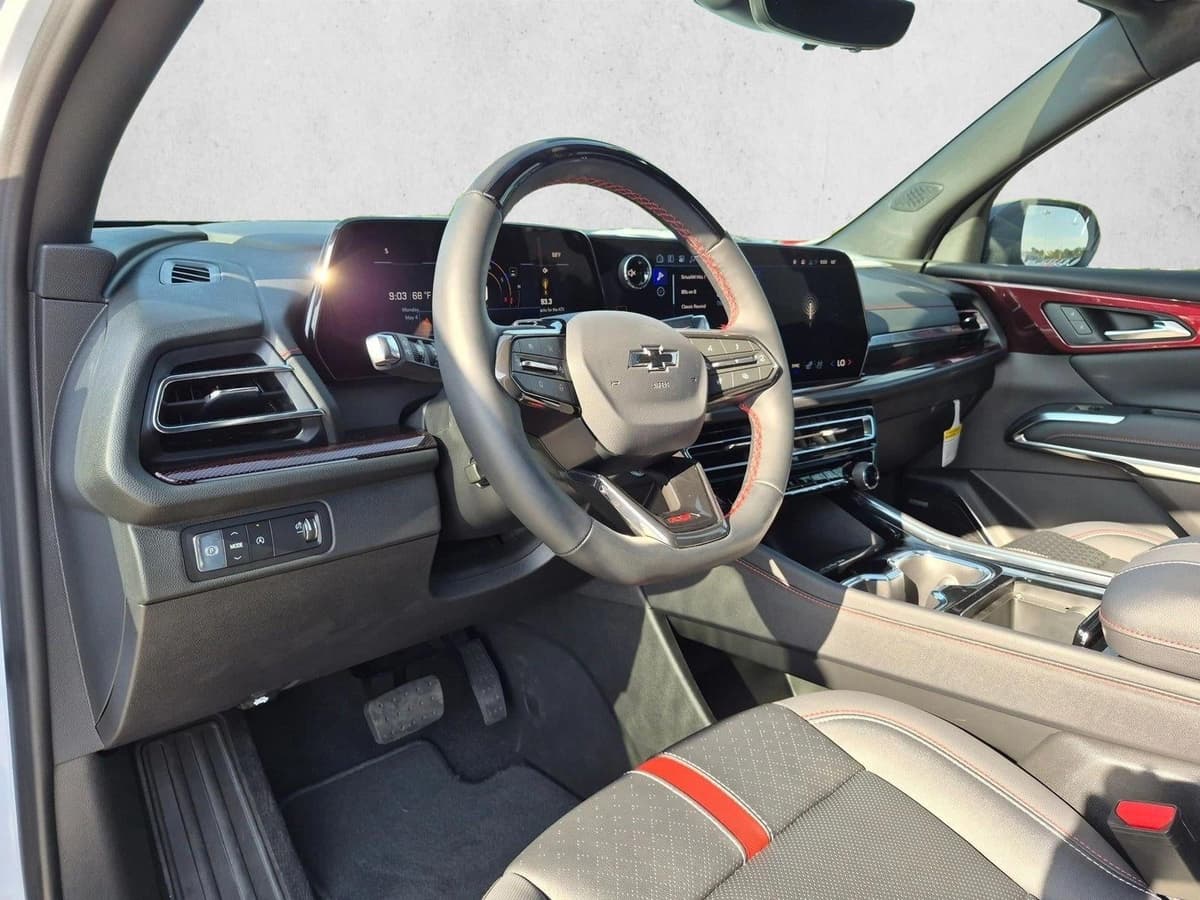 2026 Chevrolet Traverse - Image 7