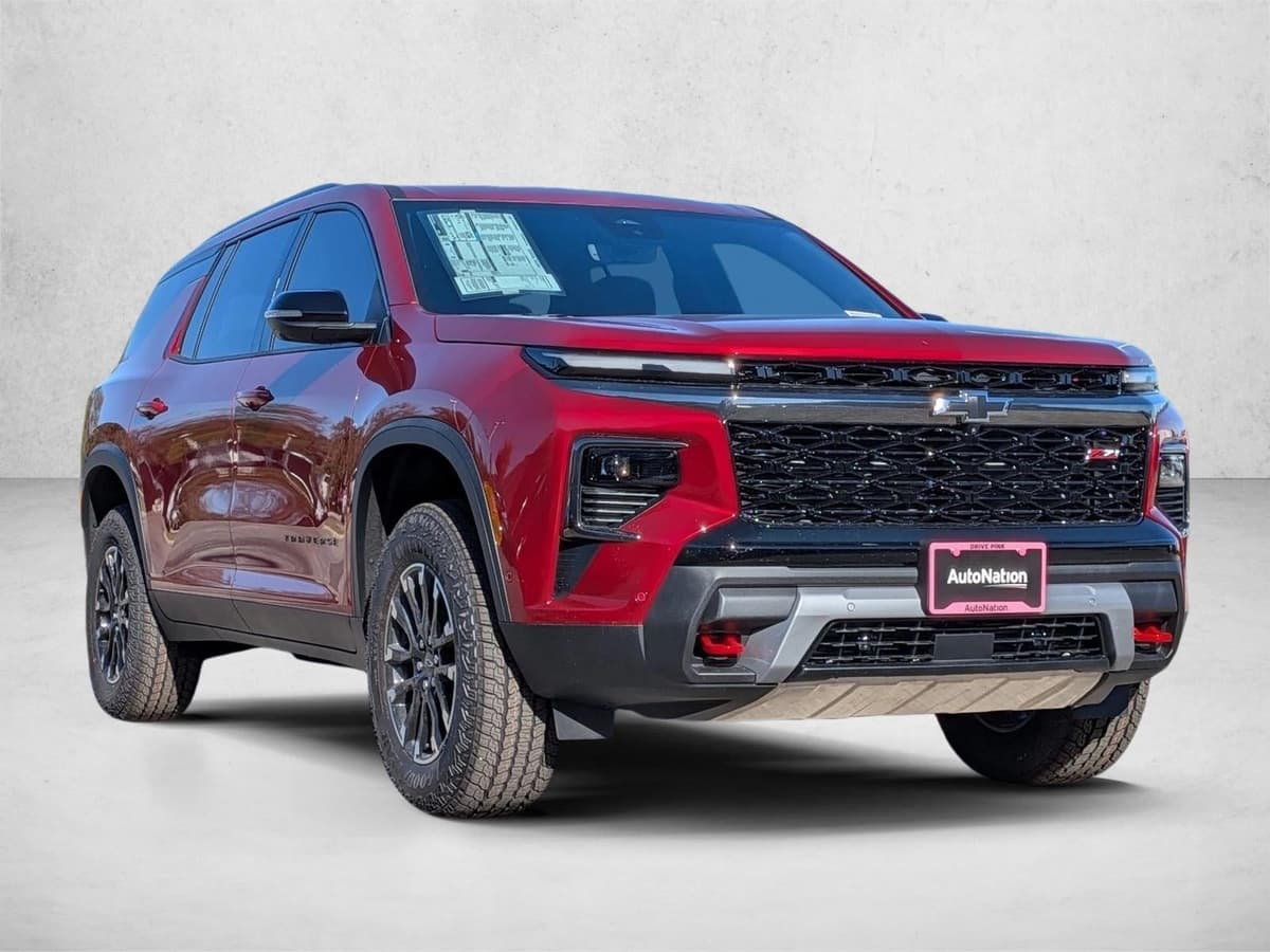 2026 Chevrolet Traverse - Image 3