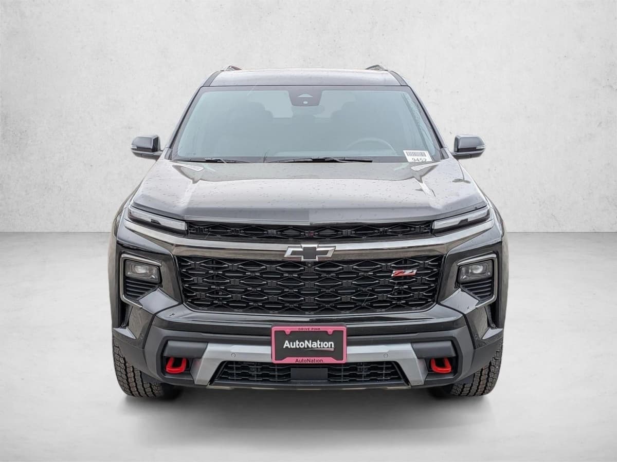 2026 Chevrolet Traverse - Image 2