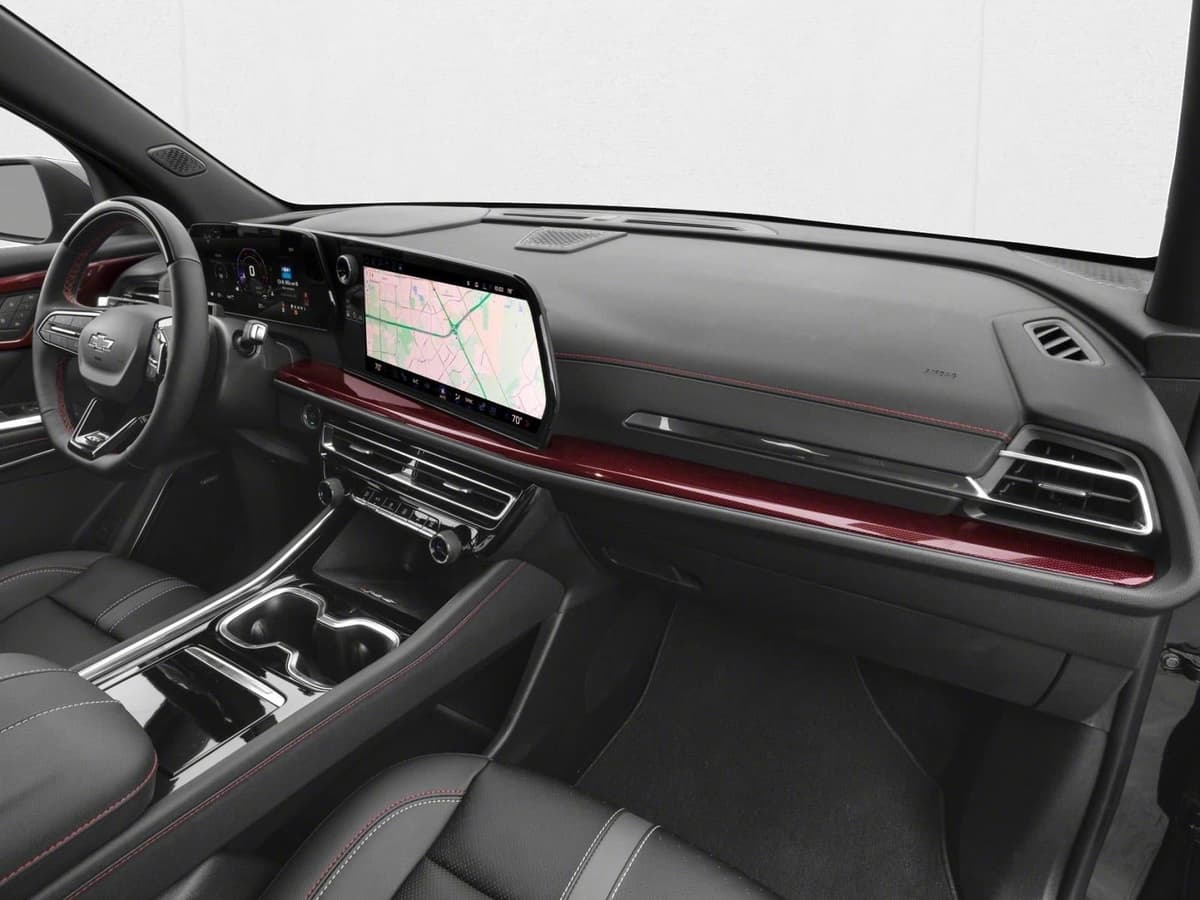 2026 Chevrolet Traverse - Image 11