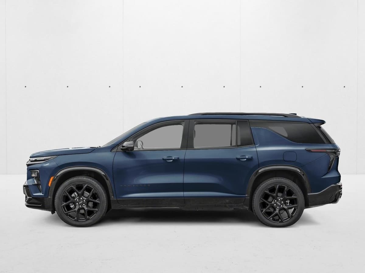 2026 Chevrolet Traverse - Image 3