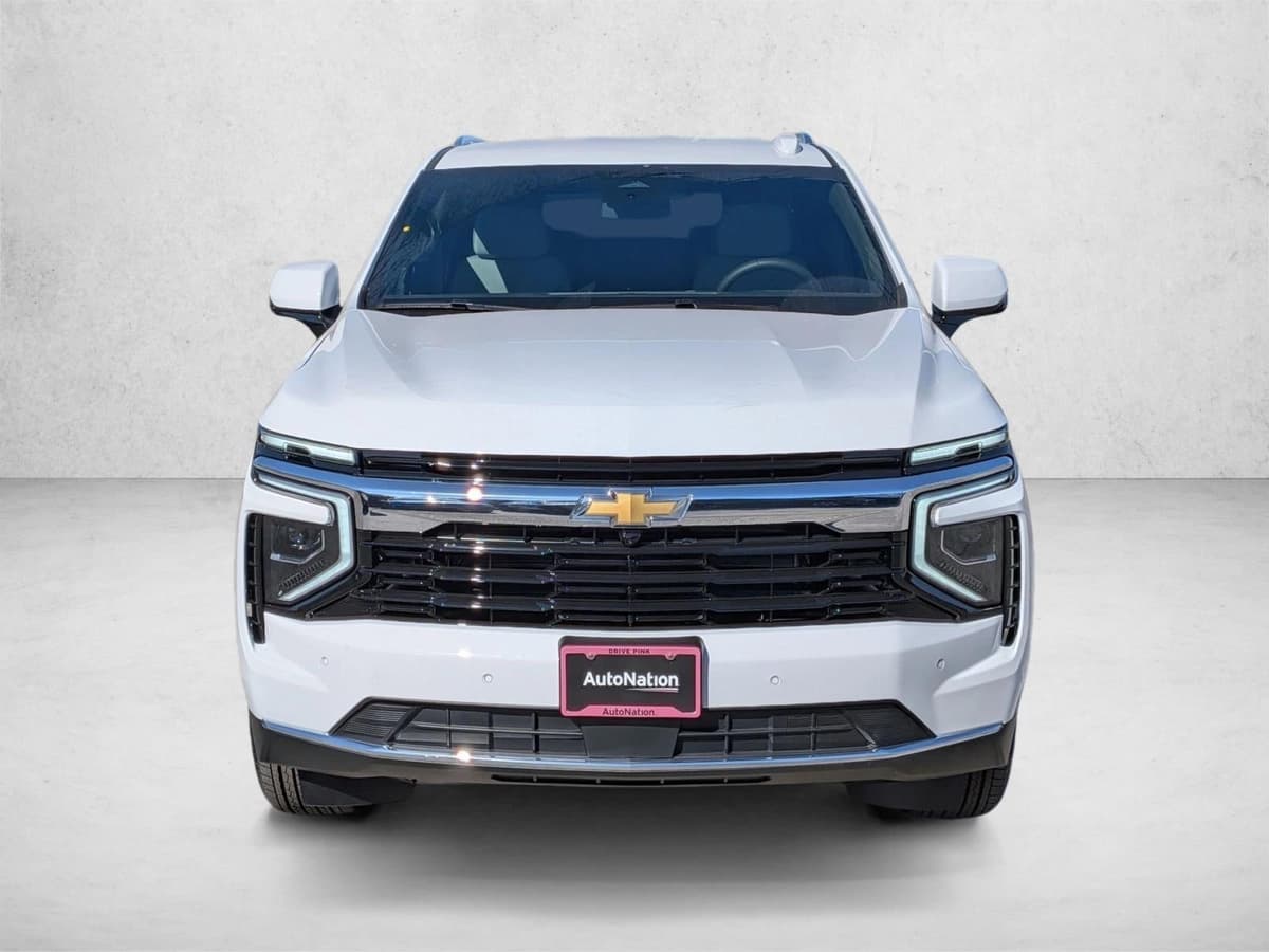 2026 Chevrolet Suburban - Image 2