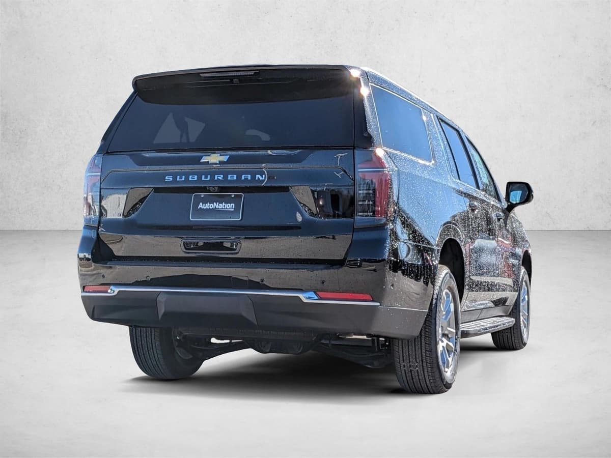 2026 Chevrolet Suburban - Image 5