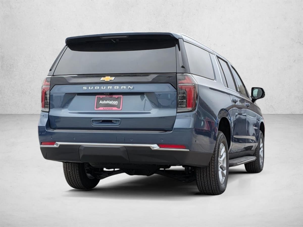 2026 Chevrolet Suburban - Image 5