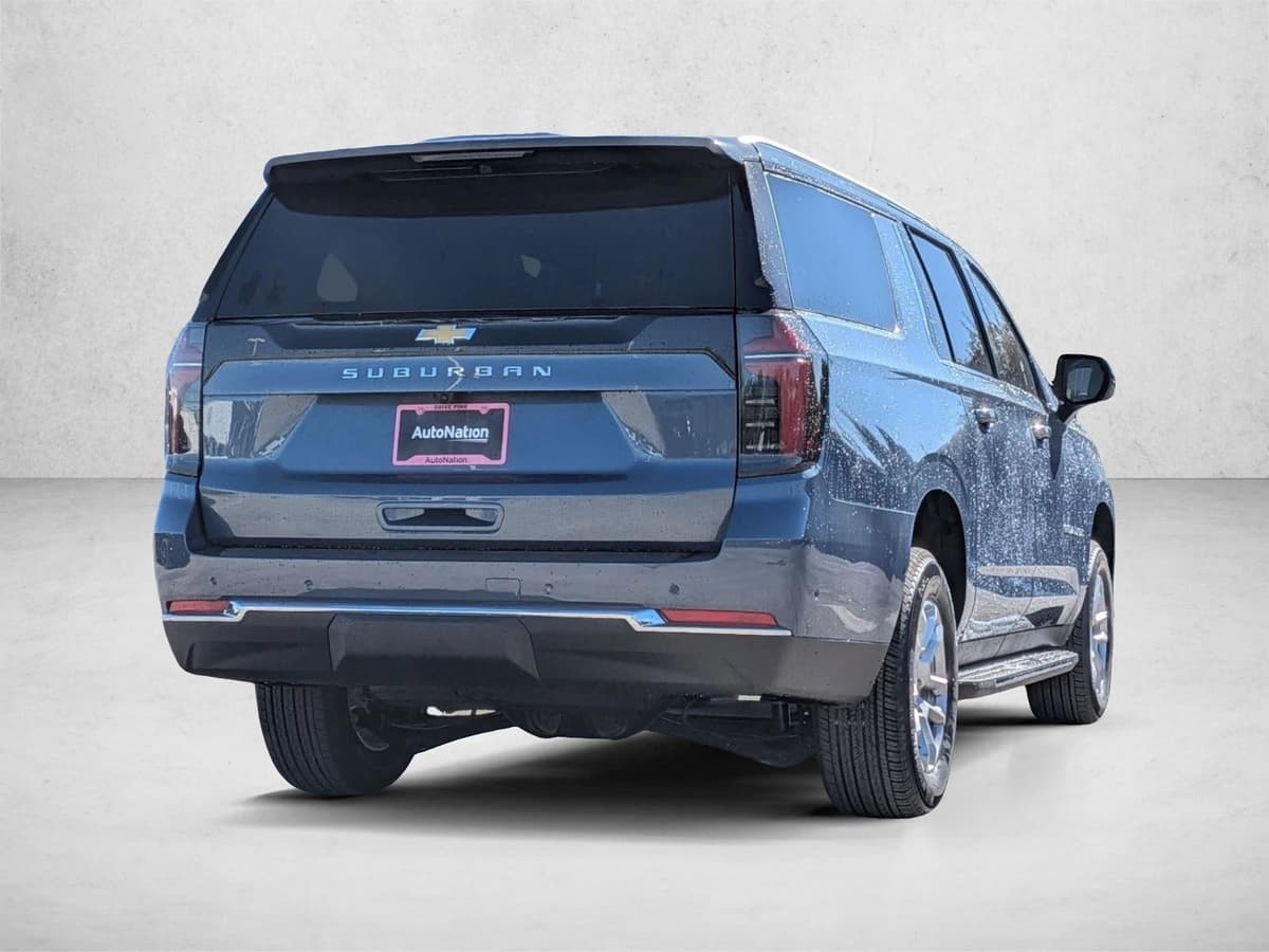 2026 Chevrolet Suburban - Image 5