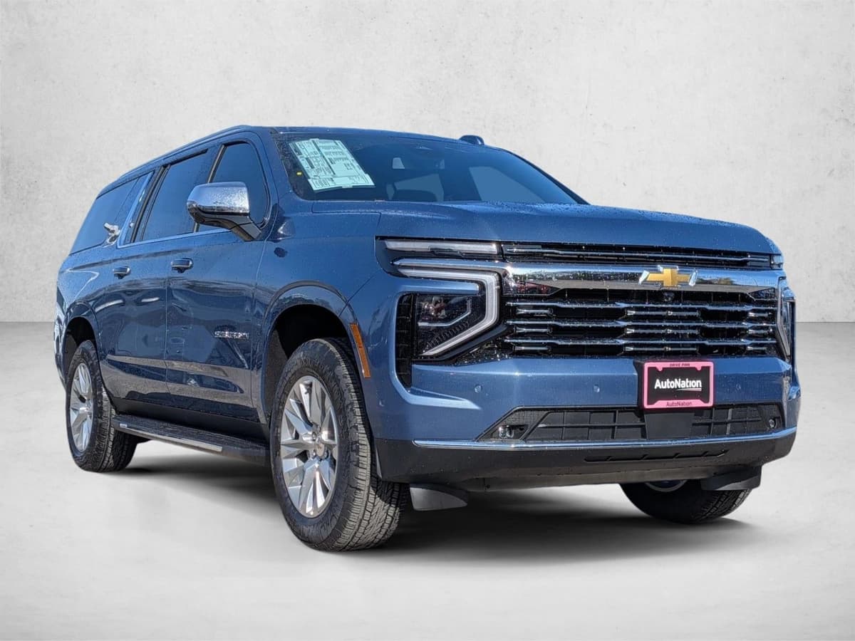 2026 Chevrolet Suburban - Image 3