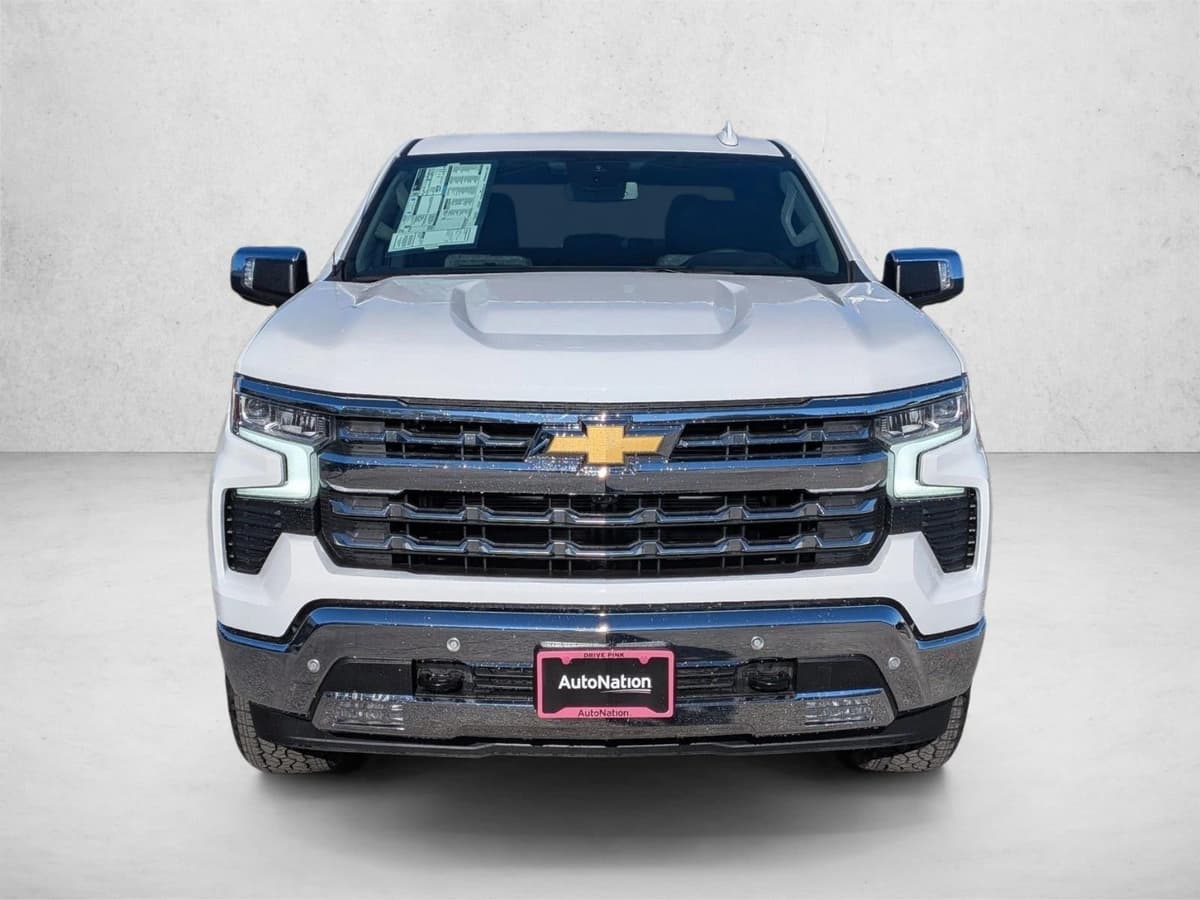 2026 Chevrolet Silverado 1500 - Image 2