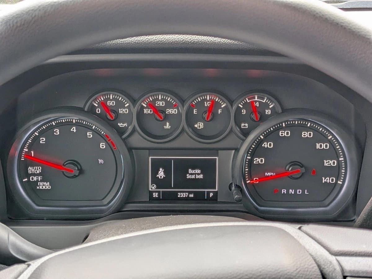 2026 Chevrolet Silverado 1500 - Image 10