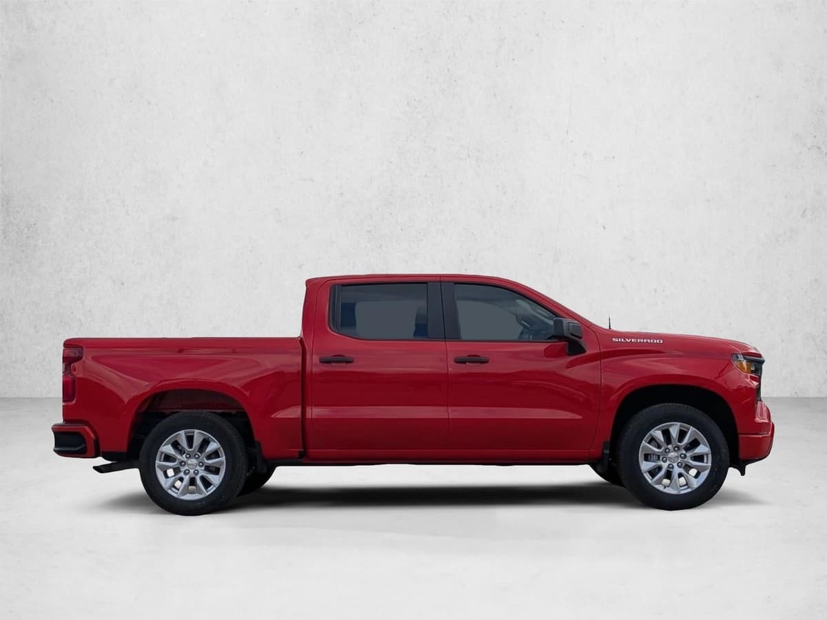 2026 Chevrolet Silverado 1500 - Image 4