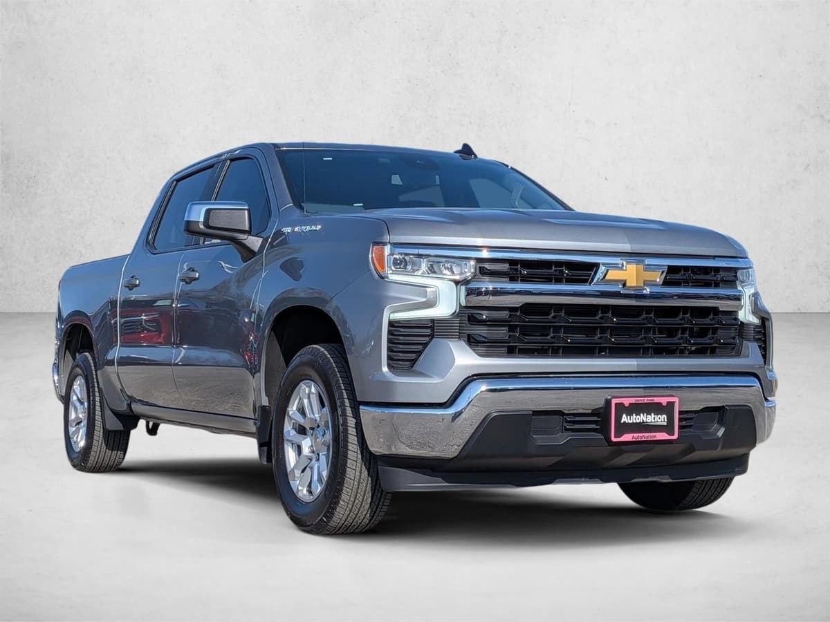 2026 Chevrolet Silverado 1500 - Image 3