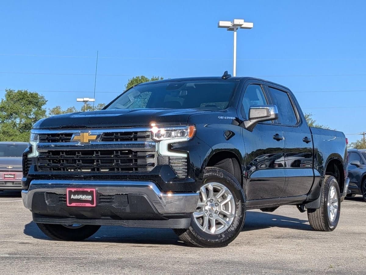 2026 Chevrolet Silverado 1500 - Image 1