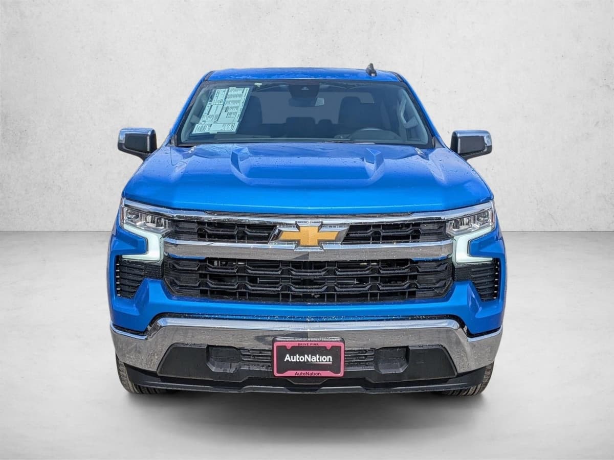 2026 Chevrolet Silverado 1500 - Image 2