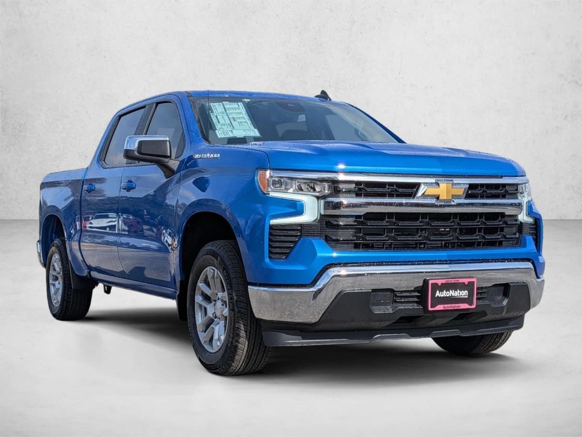 2026 Chevrolet Silverado 1500 - Image 3