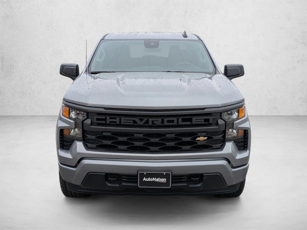 2026 Chevrolet Silverado 1500 - Image 2