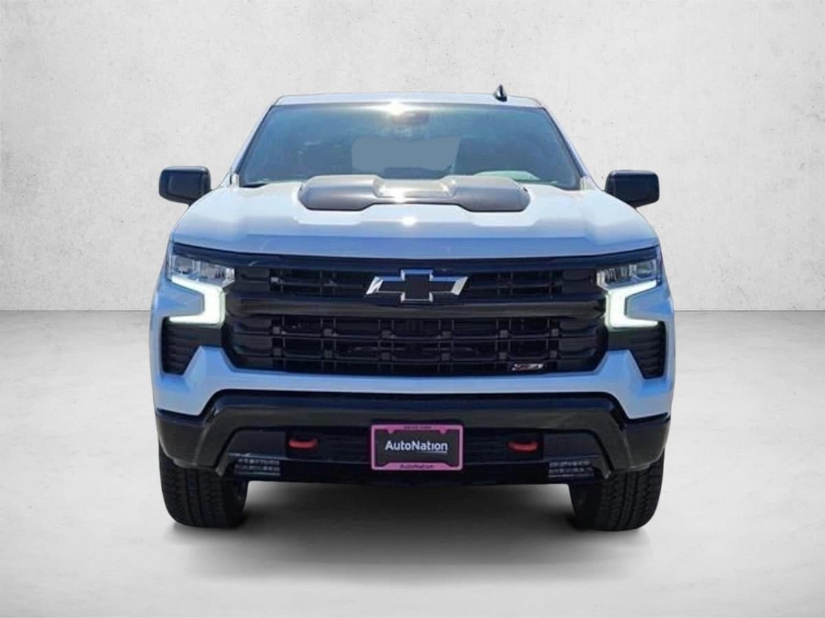 2025 Chevrolet Silverado 1500 - Image 2