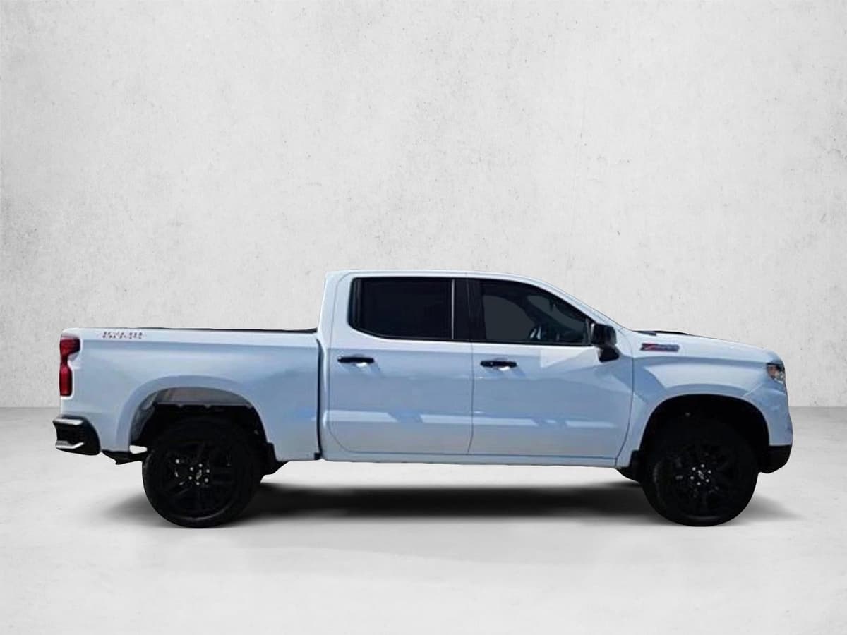 2025 Chevrolet Silverado 1500 - Image 4