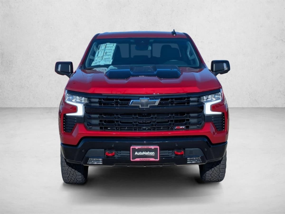 2026 Chevrolet Silverado 1500 - Image 2