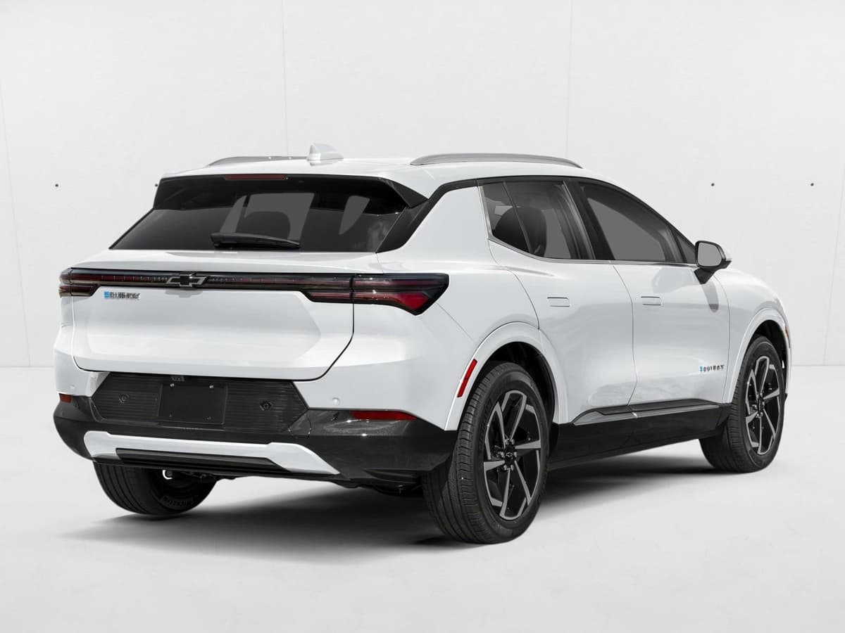 2026 Chevrolet Equinox EV - Image 2