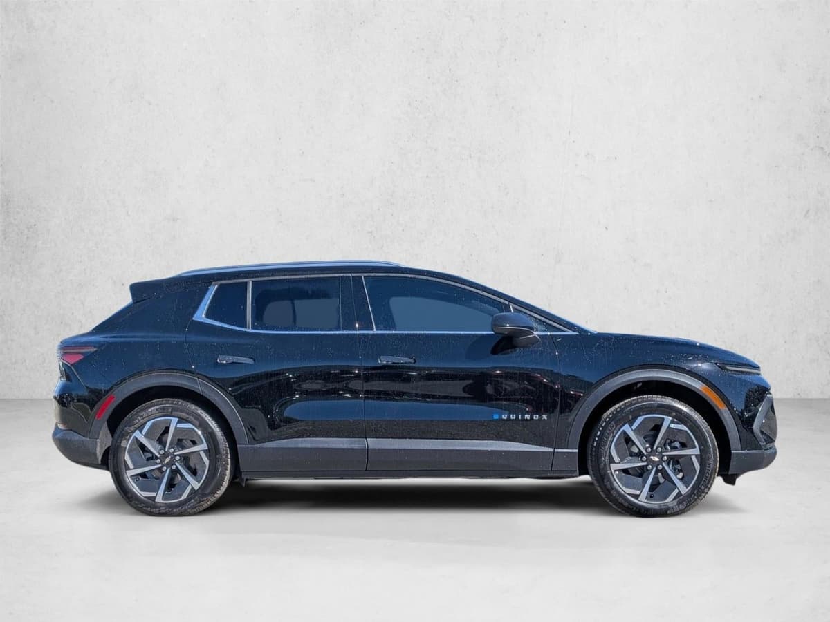 2026 Chevrolet Equinox EV - Image 4