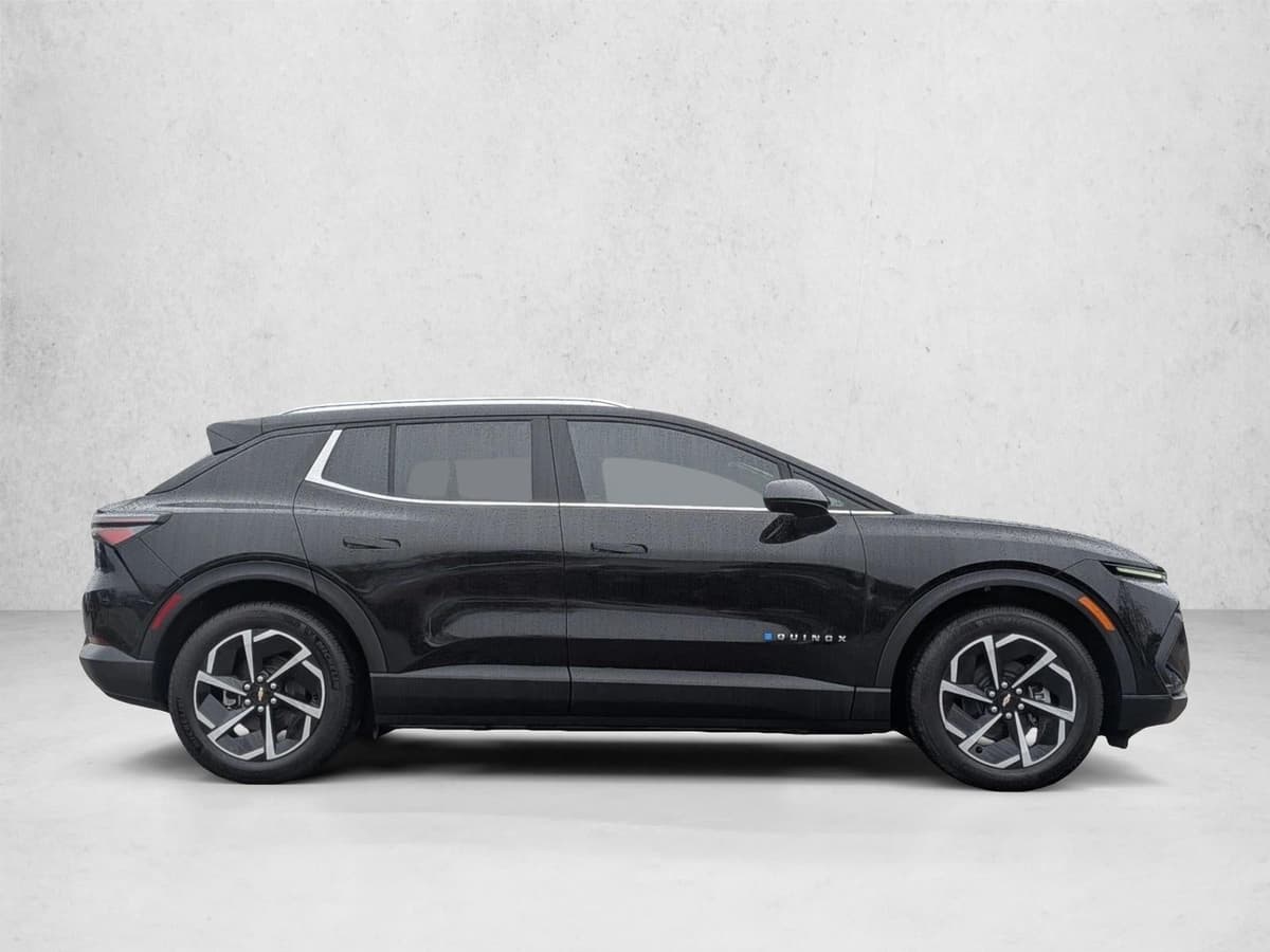 2026 Chevrolet Equinox EV - Image 4