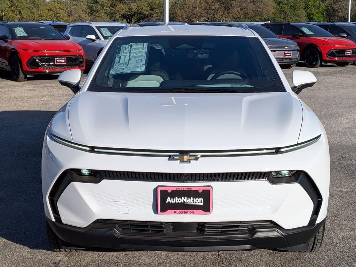 2026 Chevrolet Equinox EV - Image 2