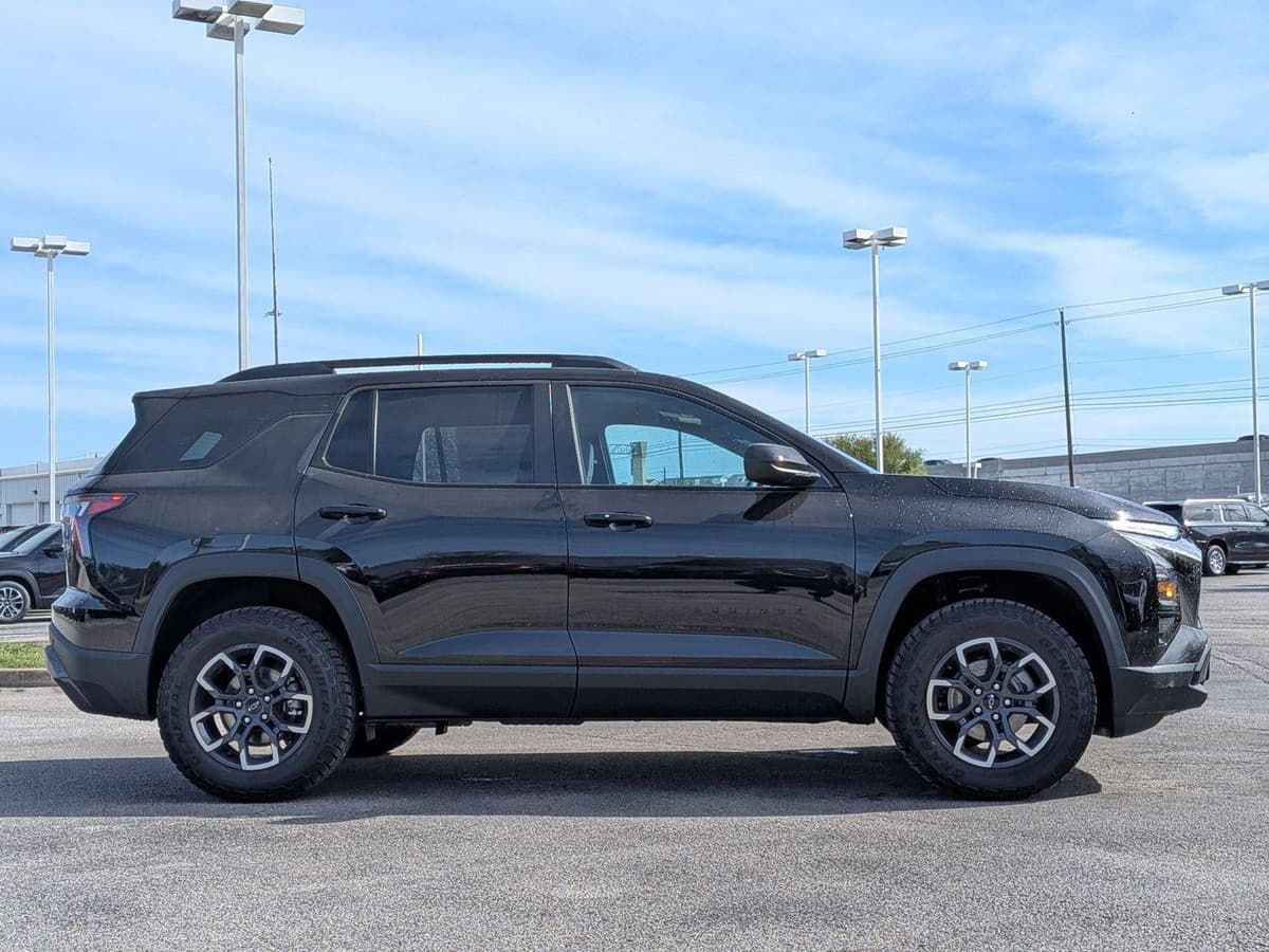 2026 Chevrolet Equinox - Image 4