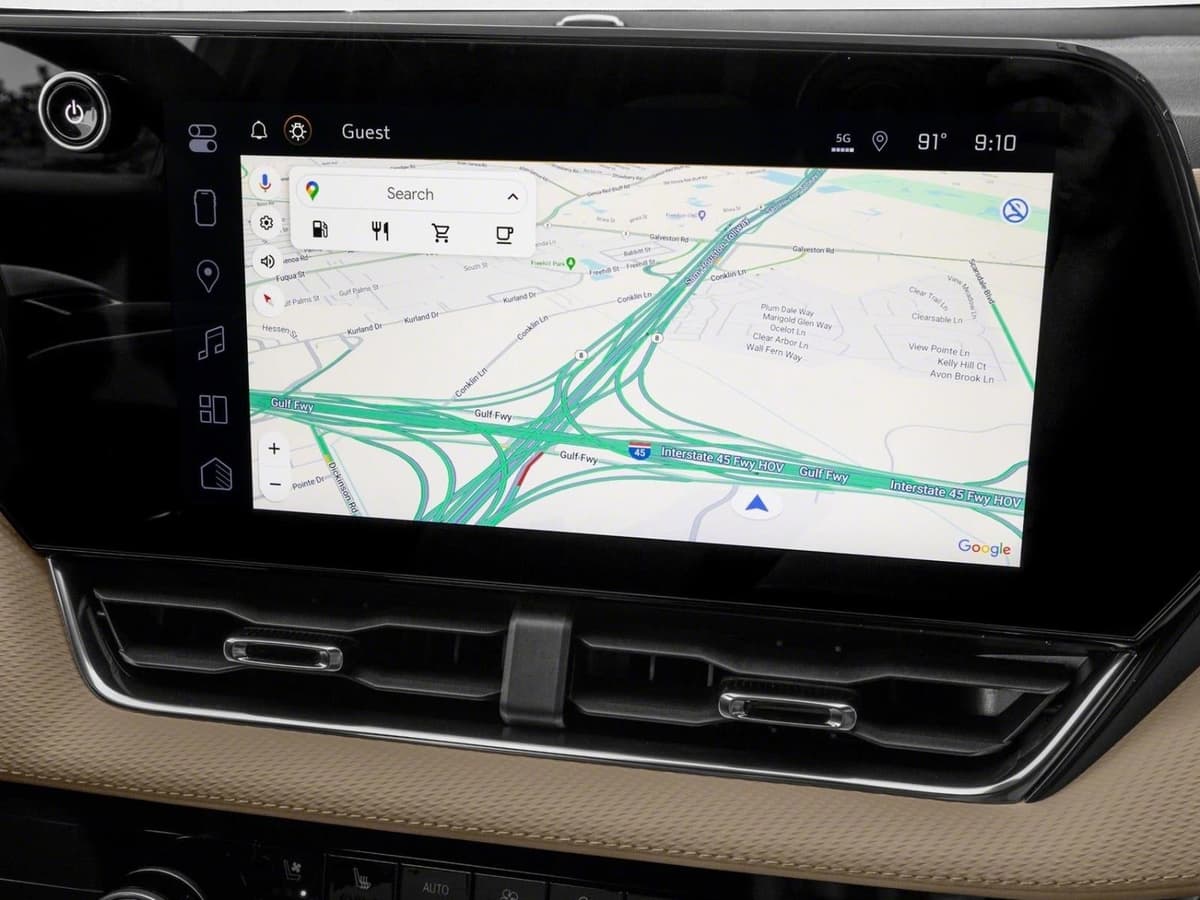 2026 Chevrolet Equinox - Image 12