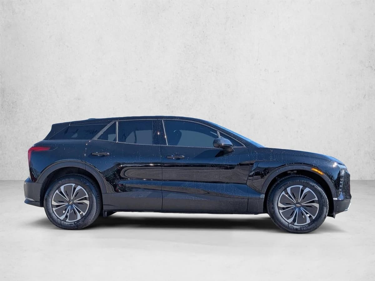 2026 Chevrolet Blazer EV - Image 4