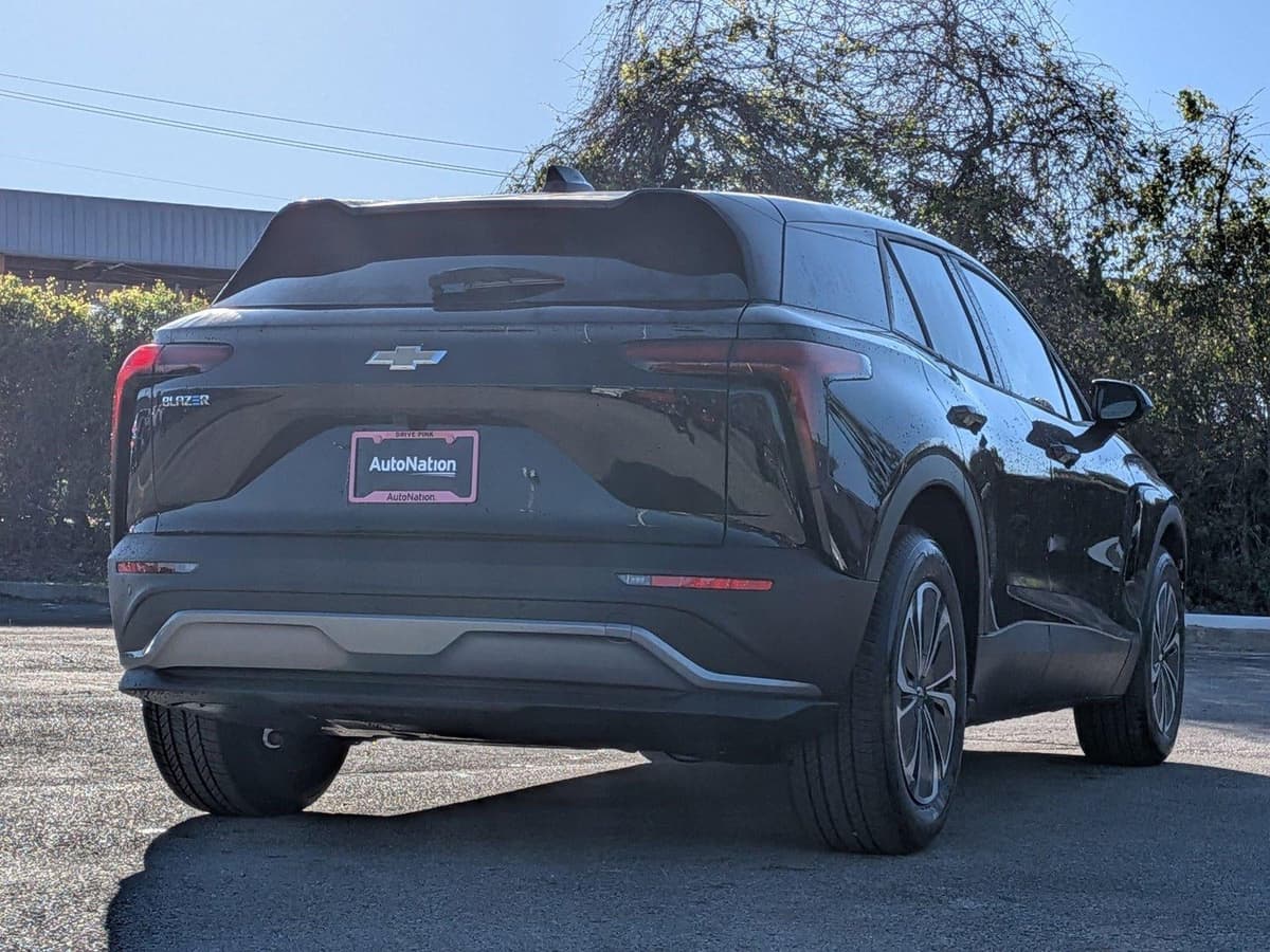 2026 Chevrolet Blazer EV - Image 5