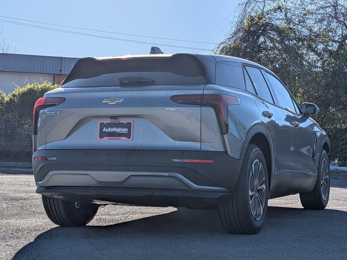 2026 Chevrolet Blazer EV - Image 5